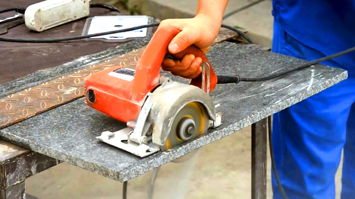 你們在金剛石切割片把石頭切不開的時候會怎么檢查